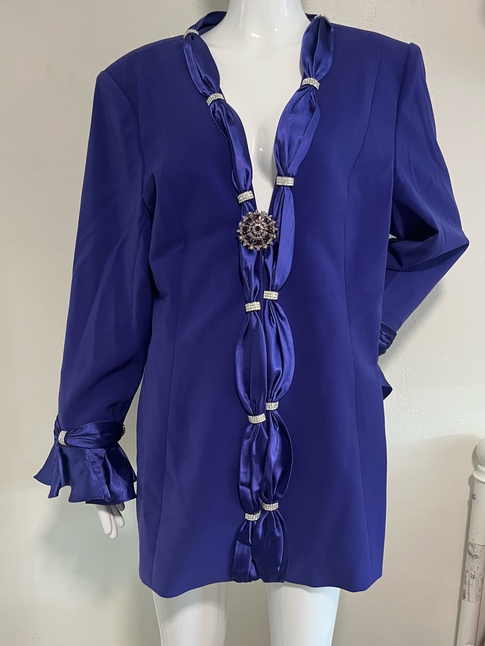 Natasia Collection total blue blazer size 18